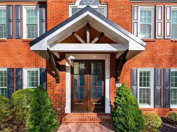 4118 Devon Wood Dr NE, Marietta, GA 30066