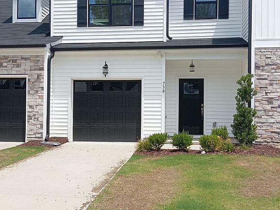 3rd image of 730 Putney Hill Rd