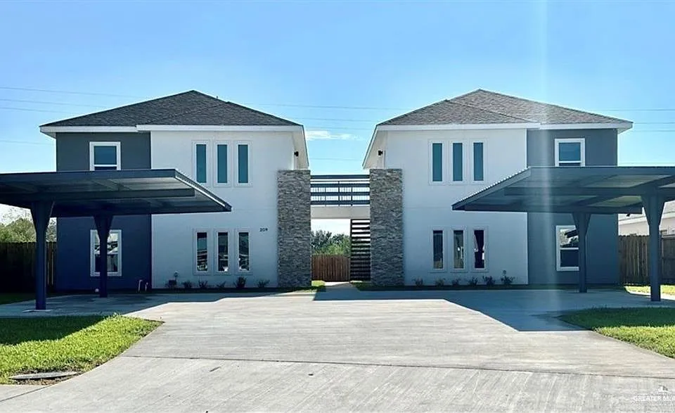 209 Rafael Dr #4