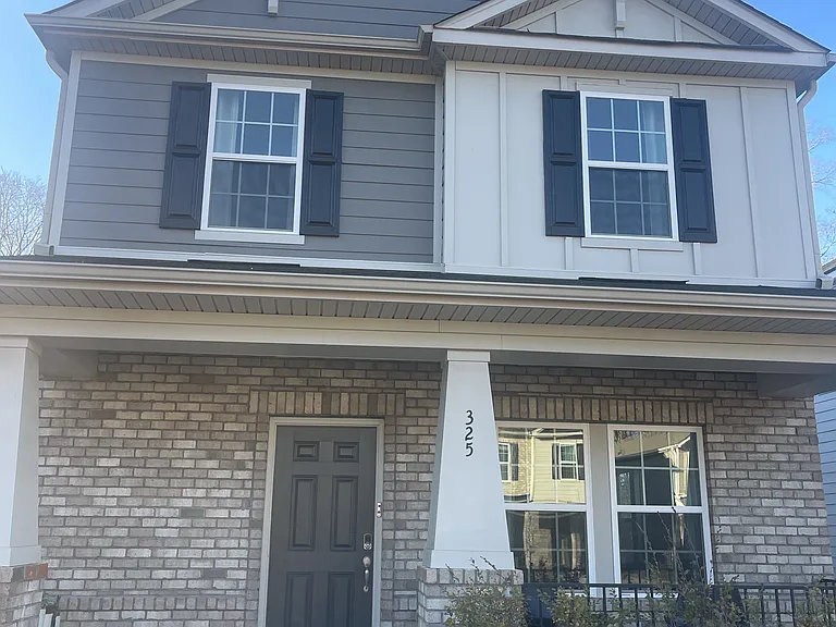 325 Cranford Dr — Photo 12