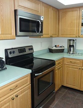 5th image of 1844 West Dr