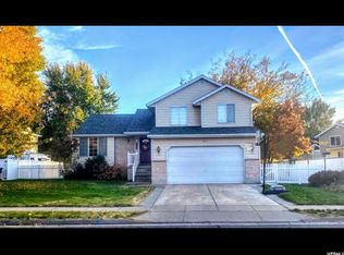 297 W 425 S, Centerville, UT 84014