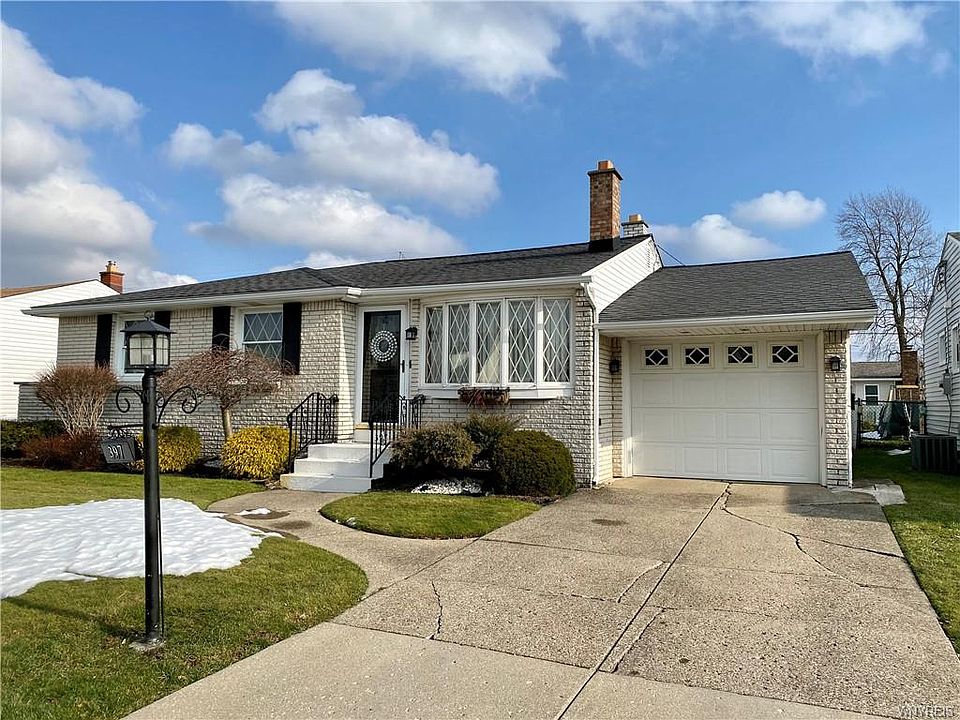 1st image of 397 McNaughton Ave