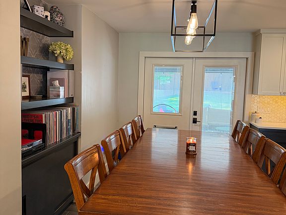 3rd image of 1144 Eagle Cir
