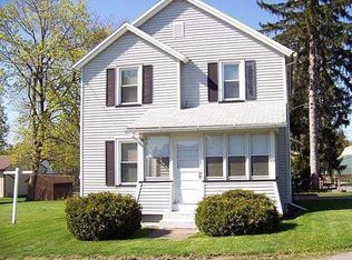 110 Fillmore St, Newark, NY 14513