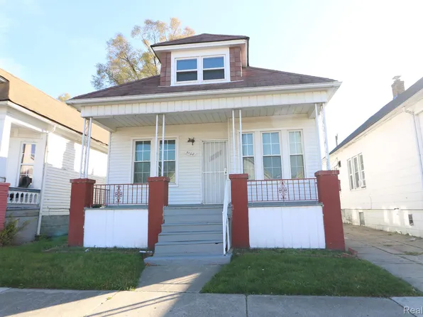 5108 Harold St, Hamtramck, MI 48212