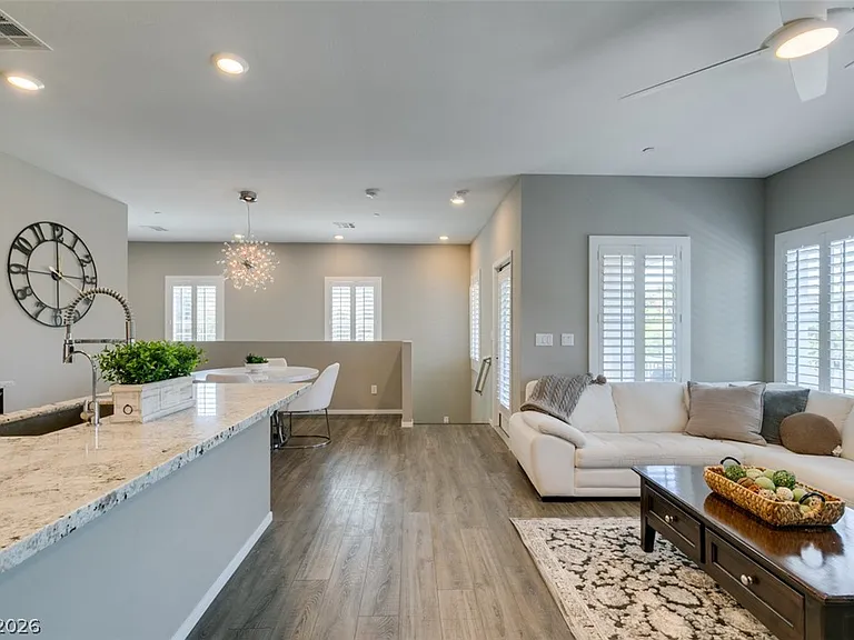 544 Teovani St #924 — Photo 19