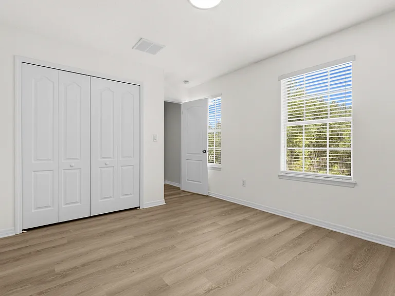 8457 Karpeal Dr — Photo 44