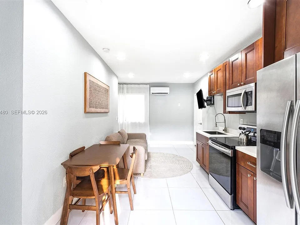 3134 Carter St #2