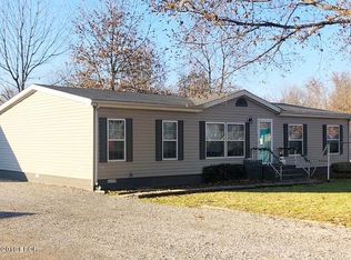 211 Newman Dr, Herrin, IL 62948