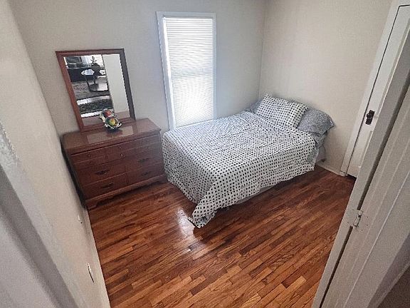 3rd image of 6 Brownson St #1