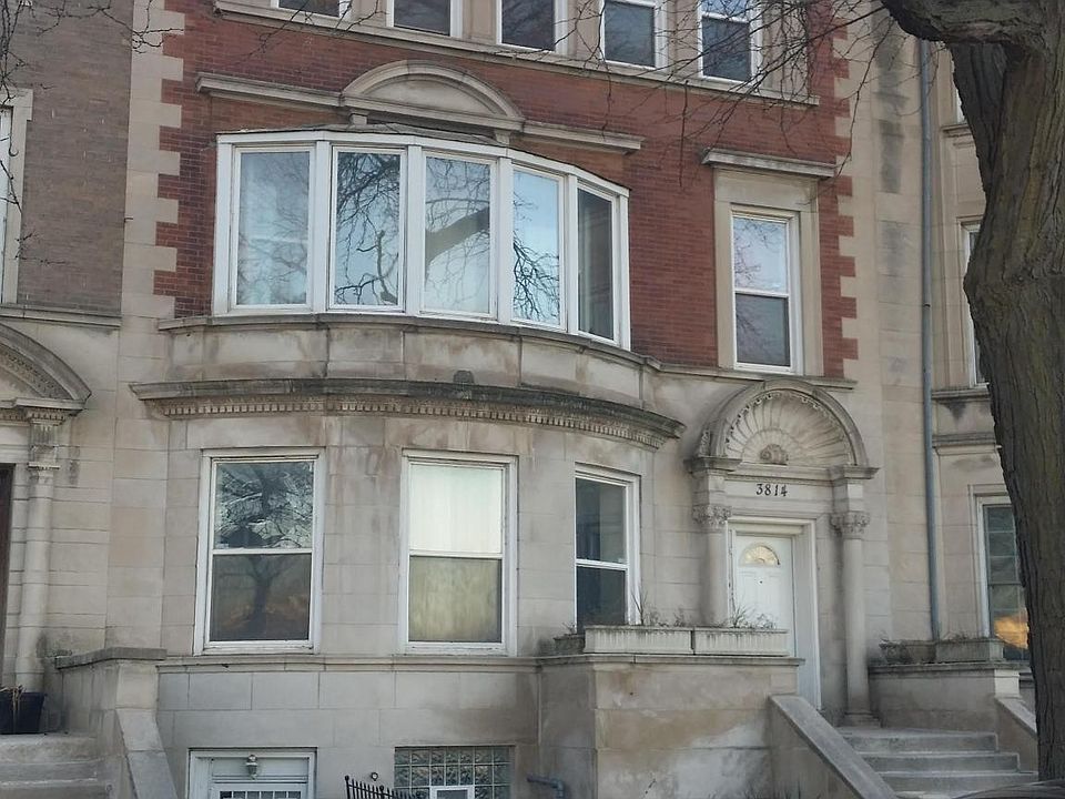 1st image of 3814 S King Dr APT 3