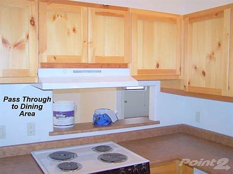 All Electric and Pass Through to Dining Area