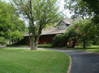 2220 N McLean Blvd, Wichita, KS 67204