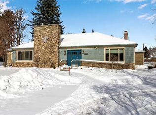 1392 E Main St, East Aurora, NY 14052