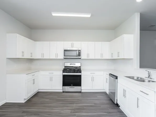 1026 Sarena Ct, Richmond, TX 77406