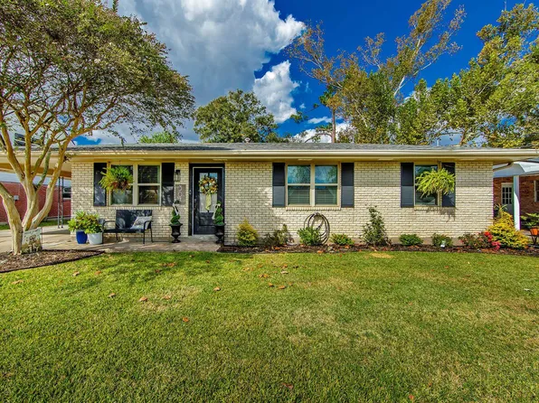 307 Harding Dr, Houma, LA 70364