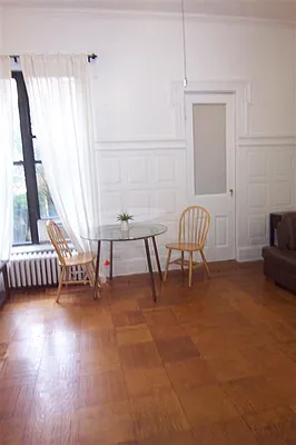 Rented by Susan Finkel, LREB | media 24