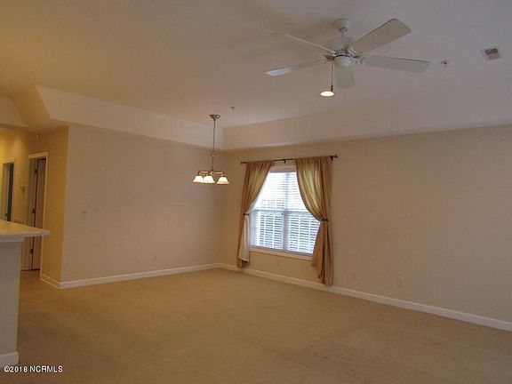 3rd image of 908 Resort Cir #601