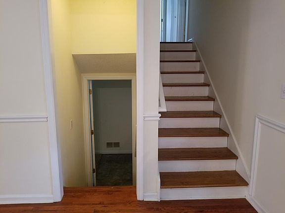 up/downstairs