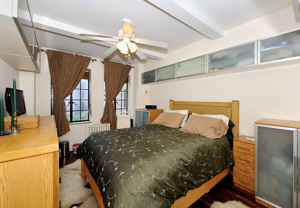 2nd image of 45 Tudor City Pl APT 1115