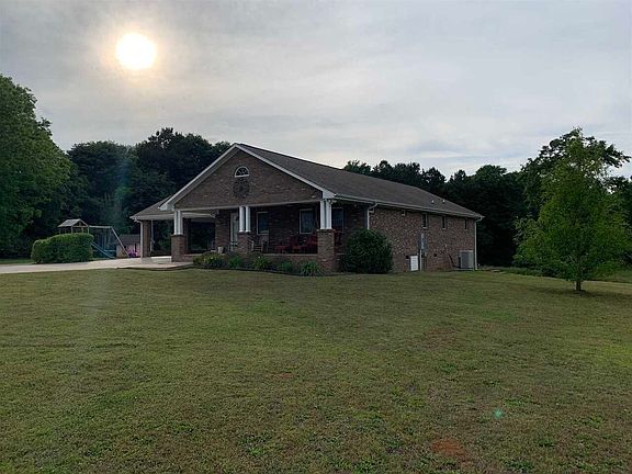 2nd image of 1059 Old 29 Hwy #29