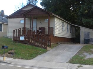 407 W Shelby Dr, Memphis, TN 38109