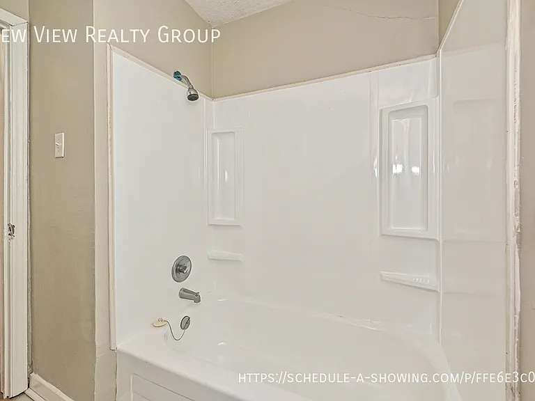1900 Lasalle St #1 — Photo 13