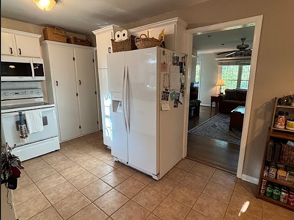 5th image of 5301 Williard Rd