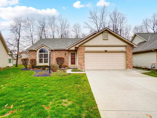 476 Woodside Pl, Bellefontaine, OH 43311