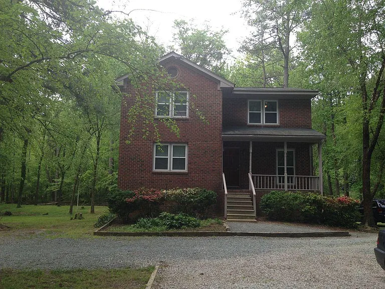 373 Umstead Dr #B — Photo 16
