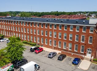 35 Riverwalk Way #R201, Lowell, MA 01854