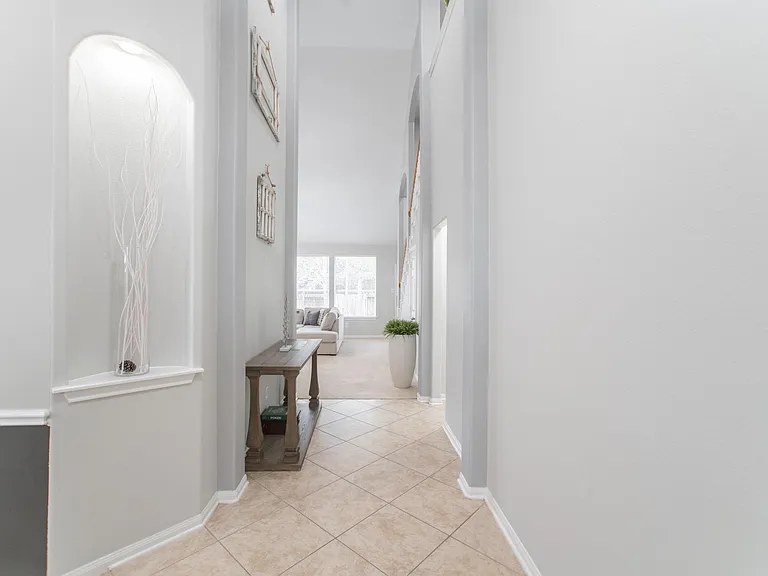 27 Gilmore Grove Pl — Photo 3