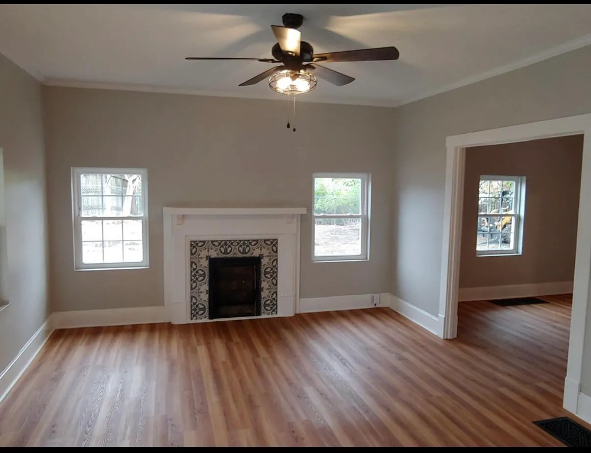 3 bed, 1400 sqft, $1,900 — Photo 4