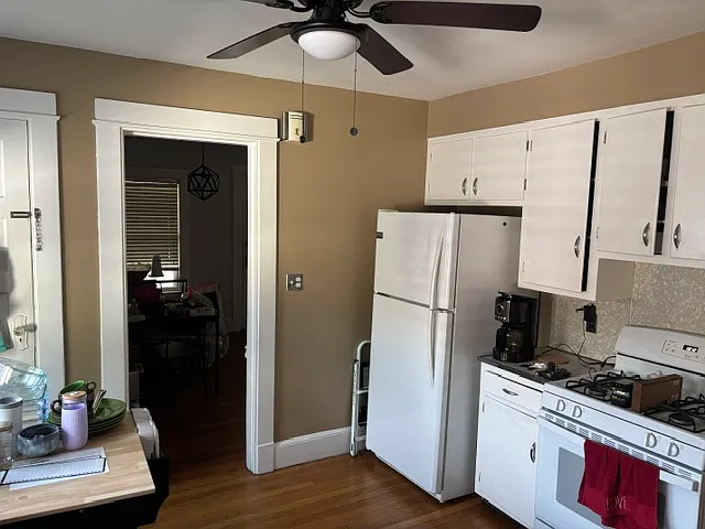 3 bed, 1500 sqft, $2,700 — Photo 3