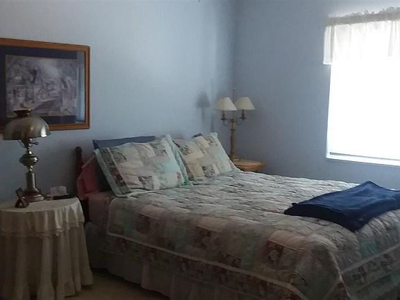 5th image of 806 W Michigan Ave APT 307W