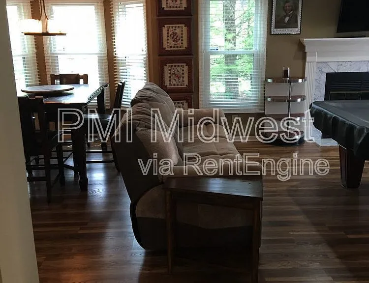 7569 Cherryhill Dr — Photo 3