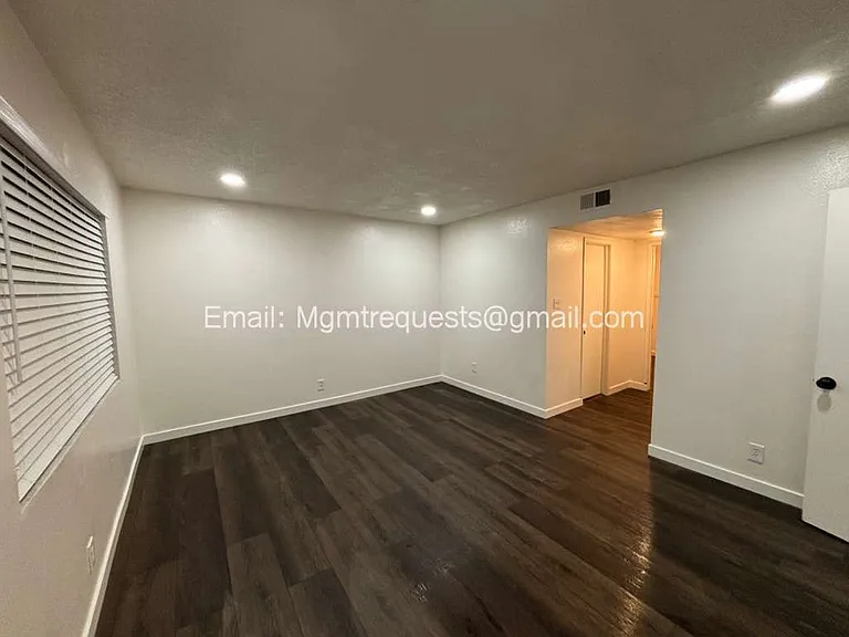 803 Worcester Ave #3 — Photo 14