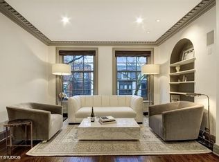 24 E Scott St APT 3, Chicago, IL 60610