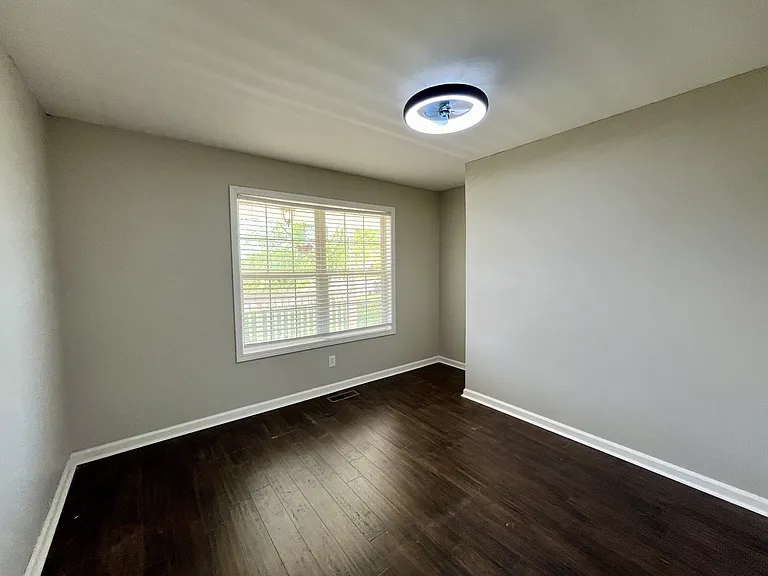 3156 Twelve Oaks Blvd — Photo 11