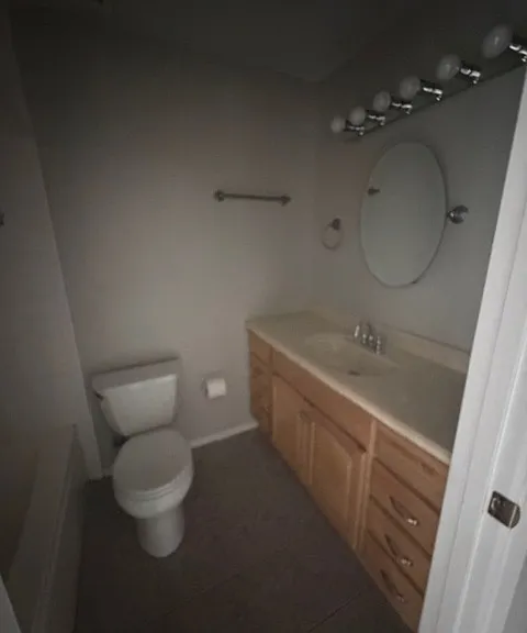 300 Kent Pl — Photo 7