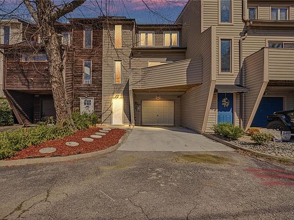 3rd image of 795 53rd St