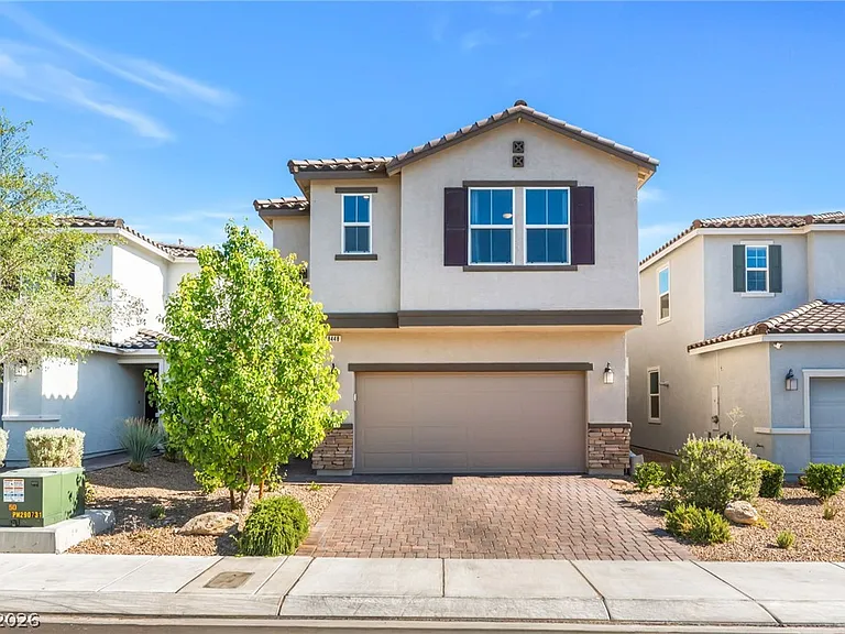 8448 Vulturo Ave — Photo 1