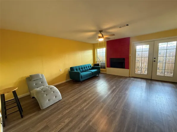 3240 Lombardy Ln APT 108, Dallas, TX 75220