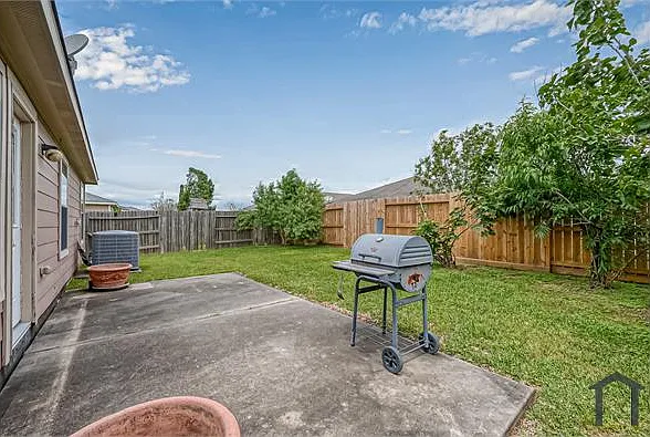 7722 Shavano Ln — Photo 30
