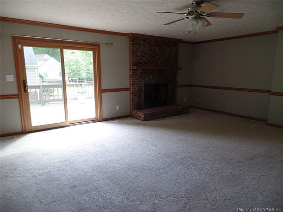 5th image of 2772 Linden Ln