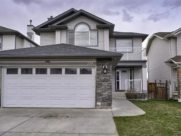 139 S Coopers Close SW, Airdrie, AB T4B 2X1