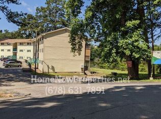 417 Barton Dr, Forest Park, GA 30297