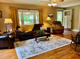 909 S 4th St, Davis, OK 73030