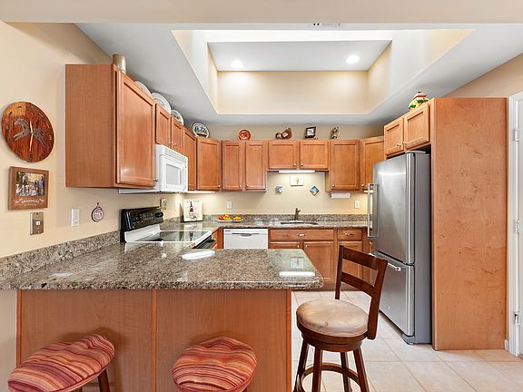 2nd image of 1004 Aerie Way